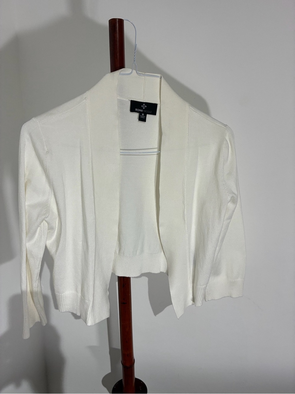 Ronni Nicole White Open-Front Cropped Cardigan